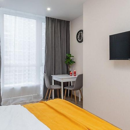 Your Apartment Kharkivska Kyiv Exterior photo