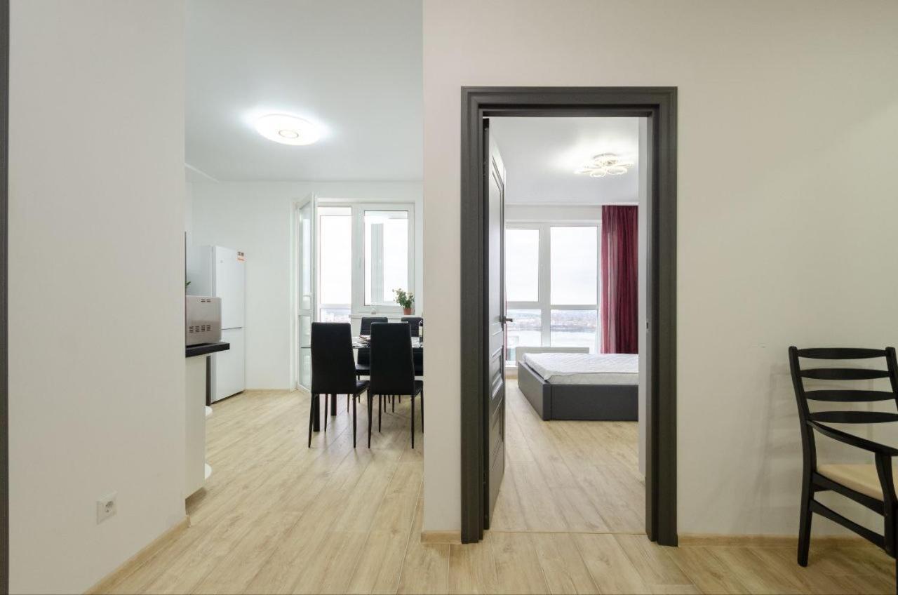 Your Apartment Kharkivska Kyiv Exterior photo